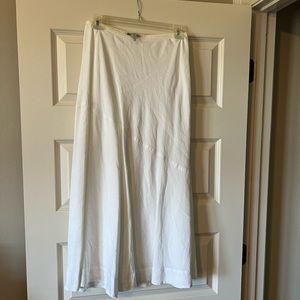 EUC ZOZO linen maxi skirt size 4